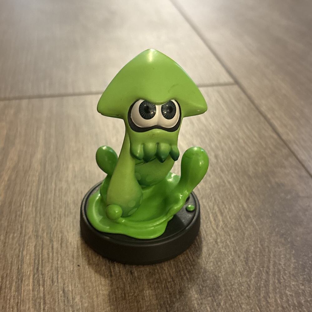 Nintendo Amiibo Inkling Squid Green Figure Splatoon